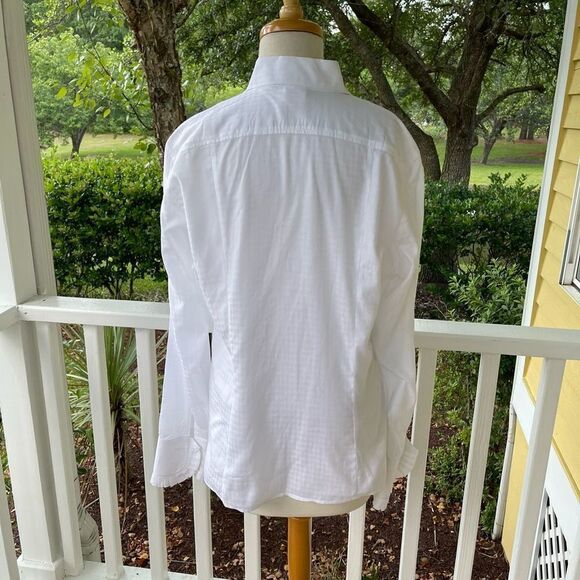 Craig Taylor White Herringbone Button-Front Shirt | Ruffled Cuff - Picture 4 of 7